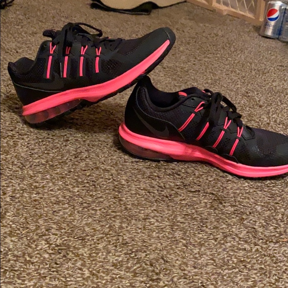 Nike Max Dynasty Sneakers